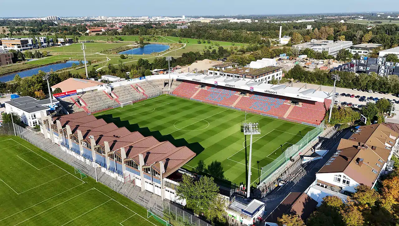 1508693_unterhaching-deutschland-20-september-2024-fussball-herren-3-liga-saison-20_artikelbild-1280w_1DitFP_qXoZLX
